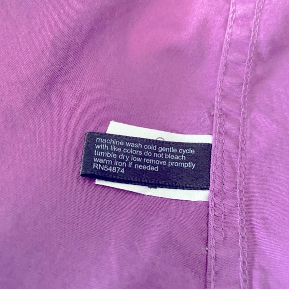 The Limited ladies fitted button down long sleeve shirt size M - Picture 3 of 7